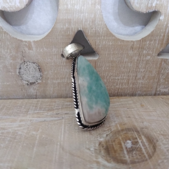 AMAZONITE GEMSTONE SILVER PENDANT NWOT - Picture 6 of 6